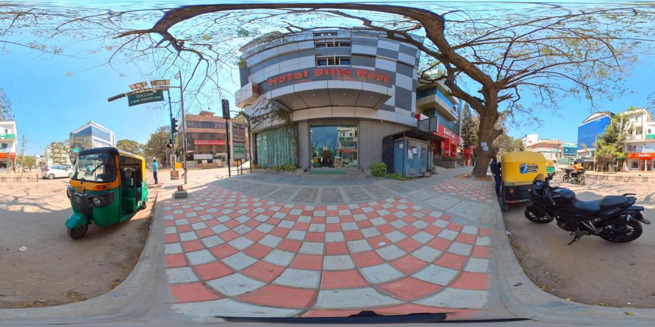 Hotel Silicrest Bangalore Exterior photo
