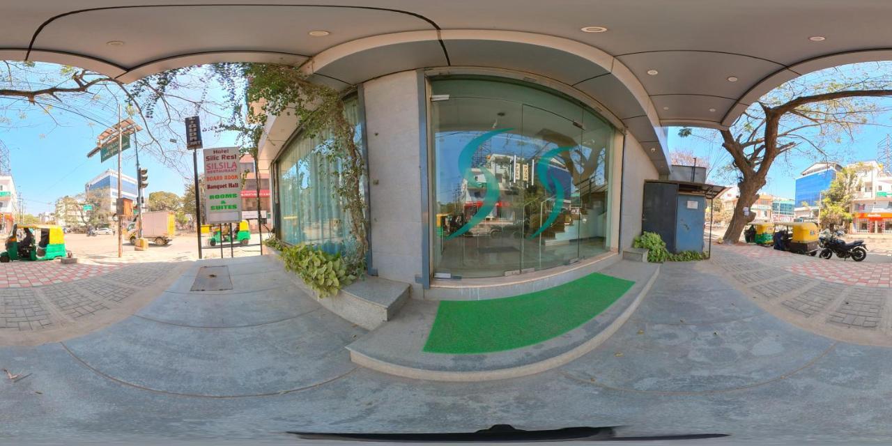 Hotel Silicrest Bangalore Exterior photo