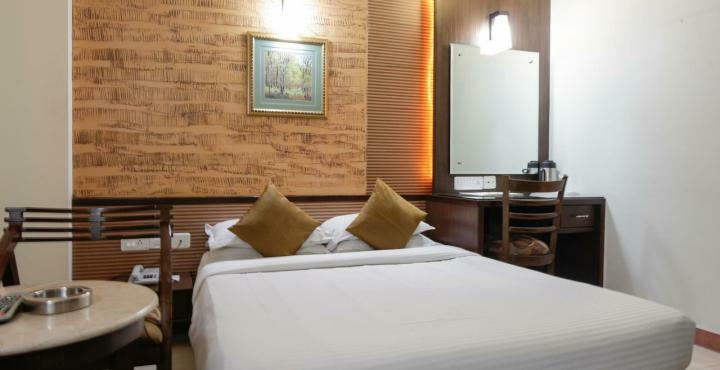 Hotel Silicrest Bangalore Exterior photo