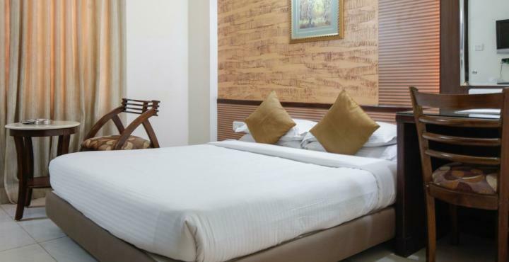 Hotel Silicrest Bangalore Exterior photo