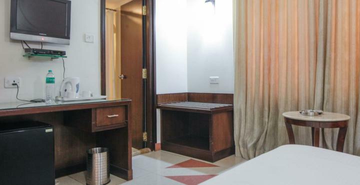 Hotel Silicrest Bangalore Exterior photo